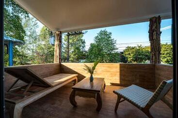 هاستل By The Sea Koh Mak Boutique Guesthouse
