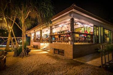 هاستل By The Sea Koh Mak Boutique Guesthouse