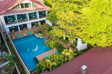 هاستل By The Sea Koh Mak Boutique Guesthouse