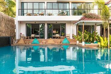 هاستل By The Sea Koh Mak Boutique Guesthouse