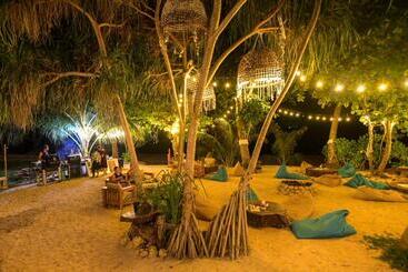 هاستل By The Sea Koh Mak Boutique Guesthouse