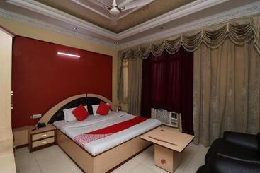 Super Hotel O Akash Regency