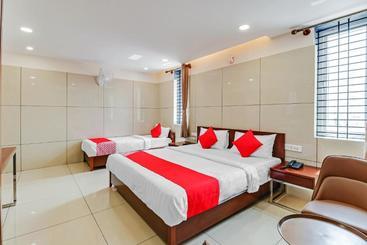 בית מלון כפרי Oyo 48789 Sri Vinayaka Lodge