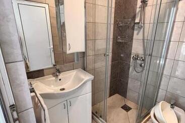پانسیون Apartments Apartmani Bojana
