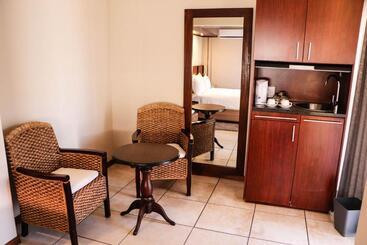 پانسیون Aps Guesthouse