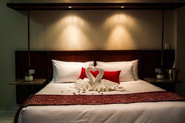 پانسیون Aps Guesthouse