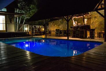 پانسیون Aps Guesthouse