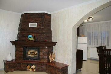 بنسيون Cottage Pyate Koleso