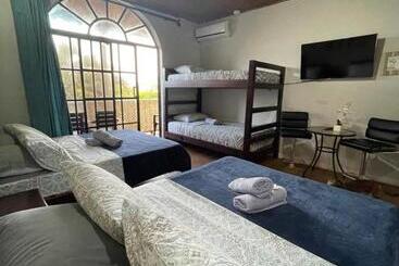 پانسیون Sarah S Place San Andres