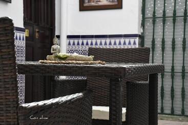 پانسیون Hostal Costa De La Luz