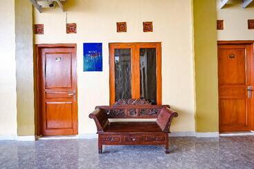 هاستل Spot On 2790 Bintang Selatan Syariah