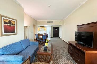 Swissotel Al Murooj Dubai