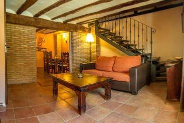 Apartamentos Los Aljezares - Gea de Albarracin