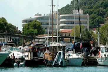 Apartamentos Medes Park