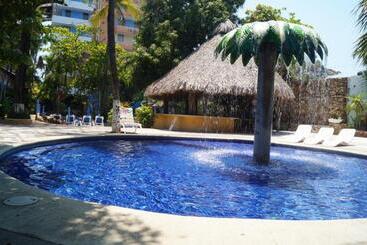 Club del Sol Acapulco by Ng Hoteles
