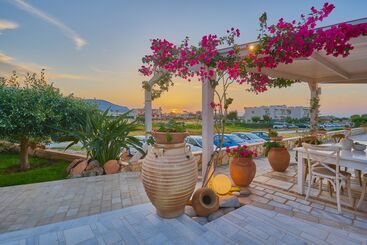 Golden Bay Hotel Apartments
