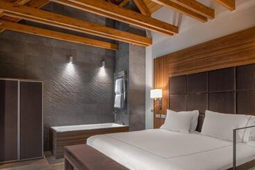 هتل Ac Baqueira Ski Resort, Autograph Collection
