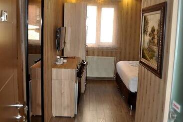 Maltepe Manhattan Otel