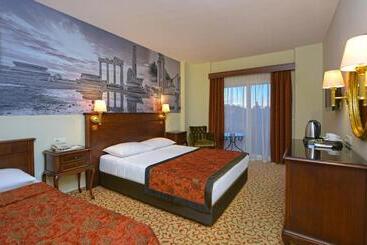 Antique Roman Palace Museum Hotel   Adults Only Ultra All Inclusive