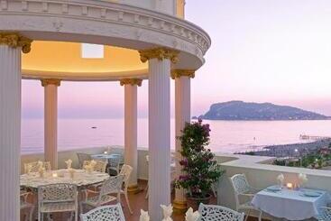 Antique Roman Palace Museum Hotel   Adults Only Ultra All Inclusive
