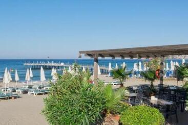 Antique Roman Palace Museum Hotel   Adults Only Ultra All Inclusive