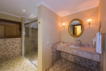 Antique Roman Palace Museum Hotel   Adults Only Ultra All Inclusive