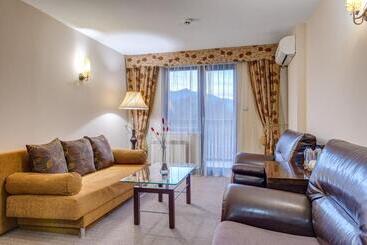 هتل Bansko Spa & Holidays   Free Parking