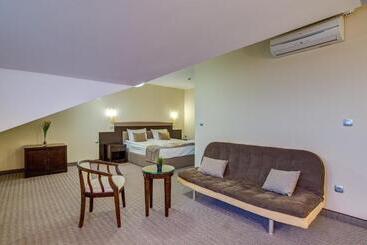 هتل Bansko Spa & Holidays   Free Parking