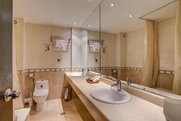 هتل Bansko Spa & Holidays   Free Parking