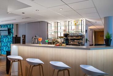 هتل Best Western Plus Hôtel Vannes Centre Ville