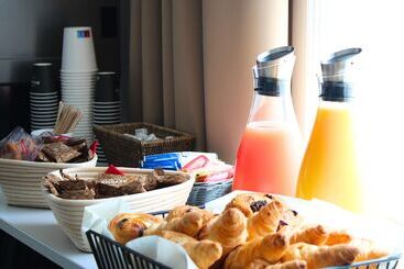 هتل Best Western Plus Hôtel Vannes Centre Ville