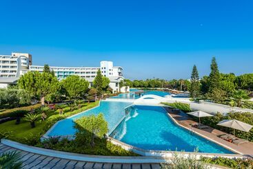 هتل Cornelia Diamond Golf Resort & Spa