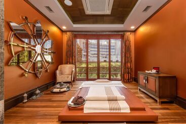 هتل Cornelia Diamond Golf Resort & Spa