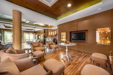 هتل Cornelia Diamond Golf Resort & Spa
