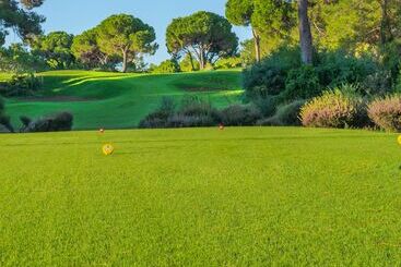 هتل Cornelia Diamond Golf Resort & Spa