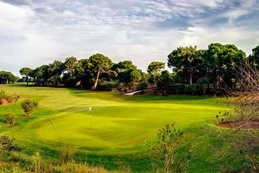 هتل Cornelia Diamond Golf Resort & Spa