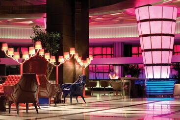 هتل Cornelia Diamond Golf Resort & Spa