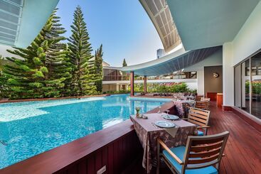 هتل Cornelia Diamond Golf Resort & Spa