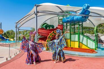 هتل Cornelia Diamond Golf Resort & Spa