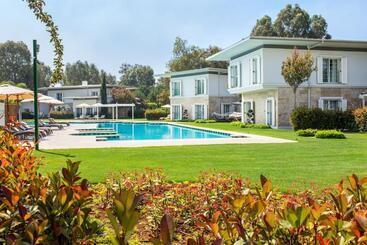 هتل Cornelia Diamond Golf Resort & Spa