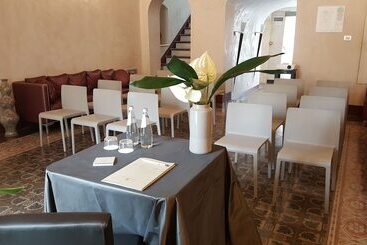 هتل De Stefano Palace Luxury