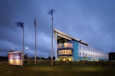 هتل Hilton Garden Inn Luton North, United Kingdom