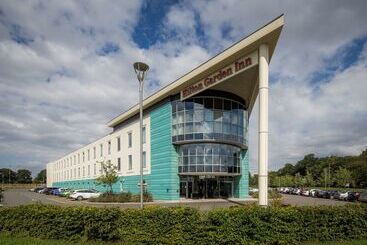 هتل Hilton Garden Inn Luton North, United Kingdom
