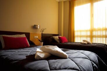 Hostal Campestre - La Cisterniga