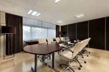 هتل NH Amsterdam Zuid