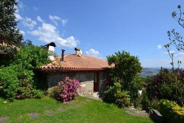 هتل Quinta De Cima De Eiriz