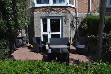 هتل Torwood House