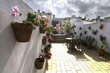 هتل Un Patio Al Sur