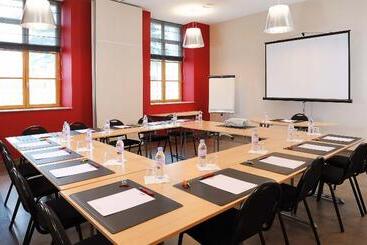 Residhome Grenoble Caserne De Bonne