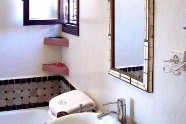 Riad Yacout